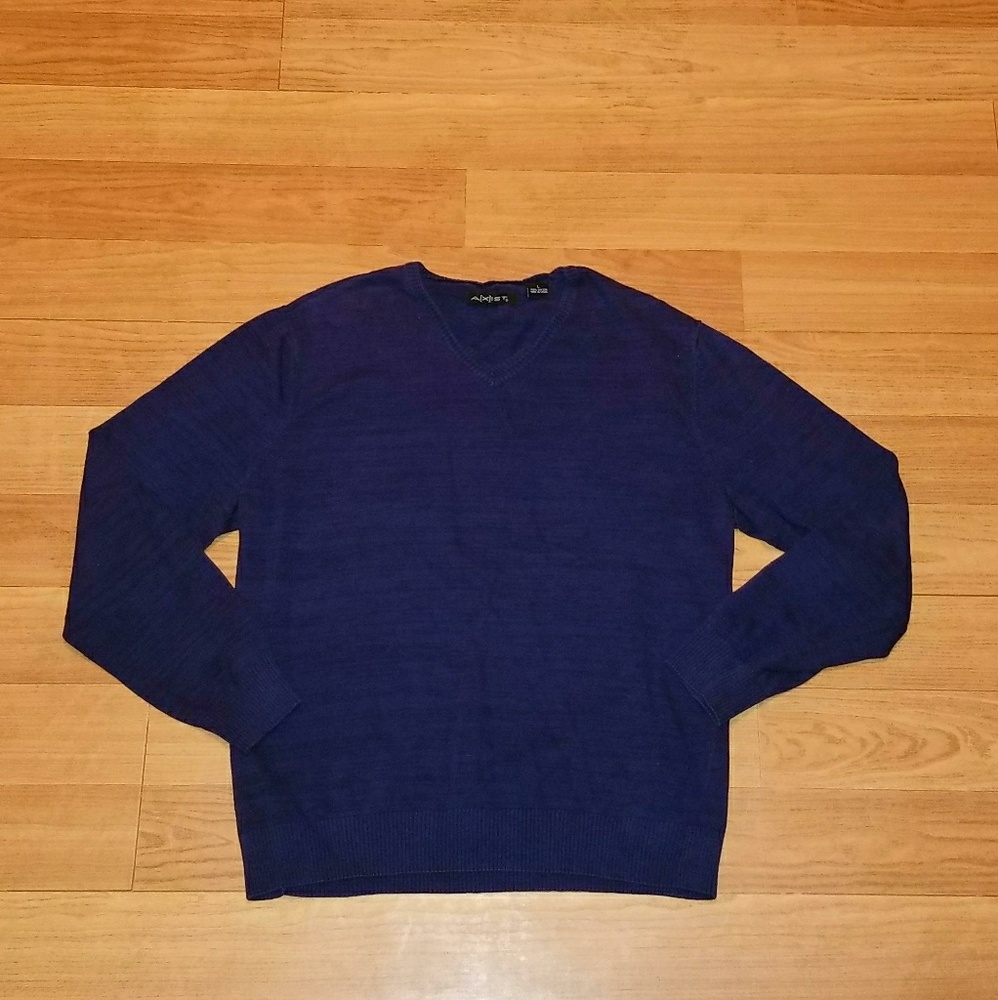 Mens V Neck Sweater